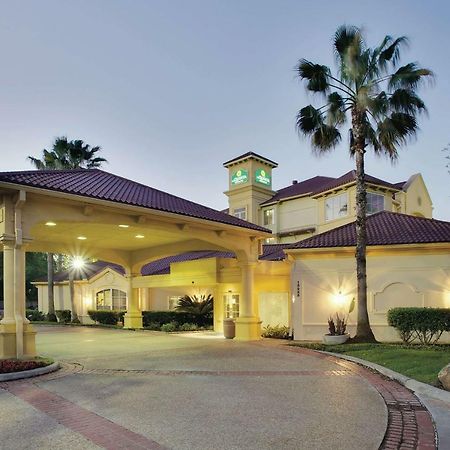 Отель La Quinta By Wyndham Houston West Park 10 Экстерьер фото
